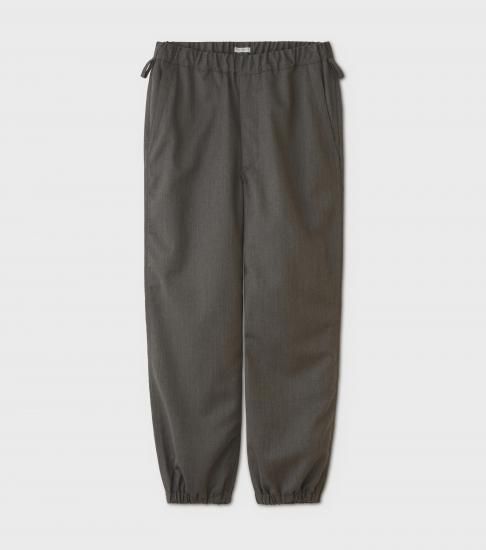 <img class='new_mark_img1' src='https://img.shop-pro.jp/img/new/icons6.gif' style='border:none;display:inline;margin:0px;padding:0px;width:auto;' />PHIGVEL<br>W/CA HUNTING STRING TROUSERS