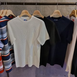 <img class='new_mark_img1' src='https://img.shop-pro.jp/img/new/icons15.gif' style='border:none;display:inline;margin:0px;padding:0px;width:auto;' />【PRE-ORDER】WAFFLE THERMAL SHIRT S/S