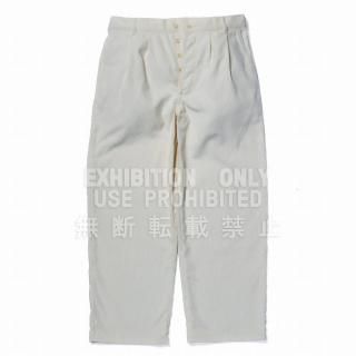 <img class='new_mark_img1' src='https://img.shop-pro.jp/img/new/icons15.gif' style='border:none;display:inline;margin:0px;padding:0px;width:auto;' />PRE-ORDERDOUBLE-PLEAT CORDUROY TROUSERS