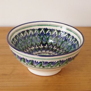ウズベキスタン　リシタンの陶器　お椀型　白　16ｃｍ 2