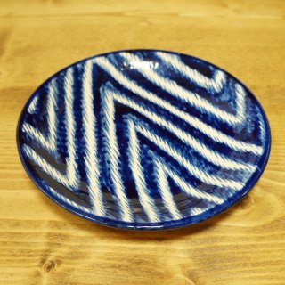 ウズベキスタン　リシタンの陶器　アドラス模様　皿　青