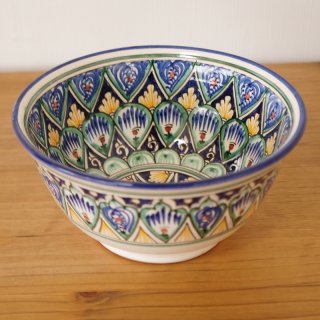 ウズベキスタン　リシタンの陶器　お椀型　白　16ｃｍ 4