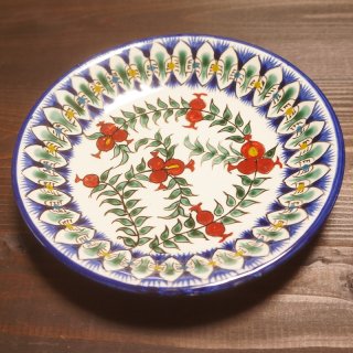 ウズベキスタン　リシタンの陶器　皿　ザクロ模様　15ｃｍ　１
