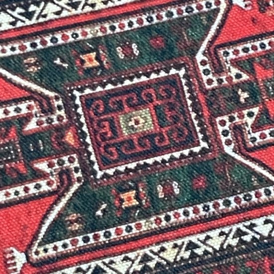 アルメニア 絨毯模様の敷物2