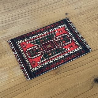 アルメニア　絨毯模様の敷物2