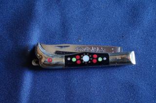 ウイグル人の伝統装飾ナイフ！インギサルナイフ(柄：真鍮、合成樹脂)