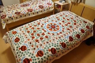 伝統刺繍スザニ(ウズベキスタン) - シルクロードキャラバン 伝統刺繍スザニ(ウズベキスタン) - シルクロードキャラバン
