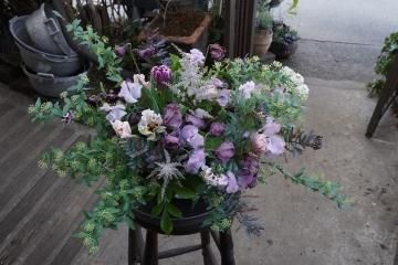 お悔やみの花 お供え花 Flower Shop Yadorigi お悔やみの花 お供え花 Flower Shop Yadorigi