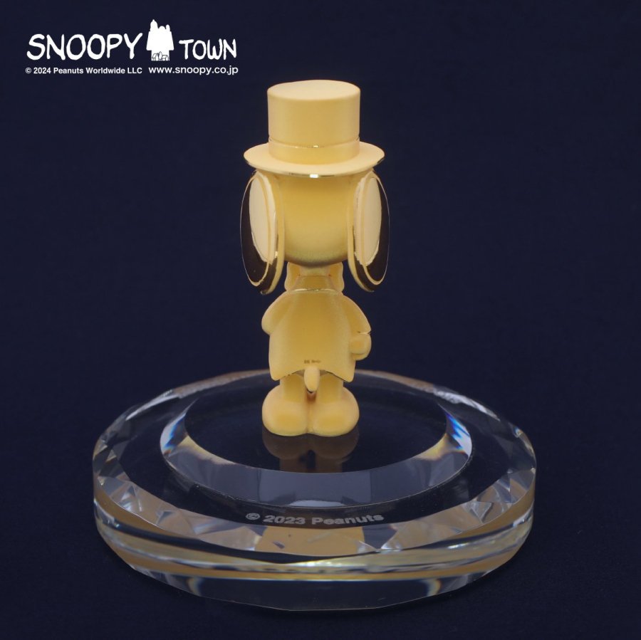 SNOOPY GOLD FIGURE スヌーピー 純金製フィギュア - ビジュ コンシェルジュ |  キャラクターコラボ、高品質ハンドメイドアクセサリーを販売