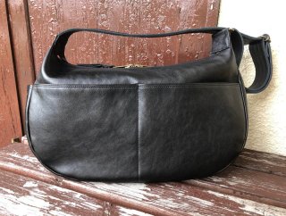 <img class='new_mark_img1' src='https://img.shop-pro.jp/img/new/icons25.gif' style='border:none;display:inline;margin:0px;padding:0px;width:auto;' />29224L  LEATHER MESSENGER BAG