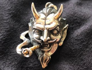 <img class='new_mark_img1' src='https://img.shop-pro.jp/img/new/icons15.gif' style='border:none;display:inline;margin:0px;padding:0px;width:auto;' />29254  RED DEVIL PENDANT TOP