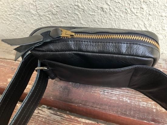 29116 LEATHER SHOULDER BAG SMALL -STUDS- - BLUECYLINDER