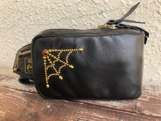 <img class='new_mark_img1' src='https://img.shop-pro.jp/img/new/icons55.gif' style='border:none;display:inline;margin:0px;padding:0px;width:auto;' />29116 LEATHER SHOULDER BAG SMALL -STUDS-
