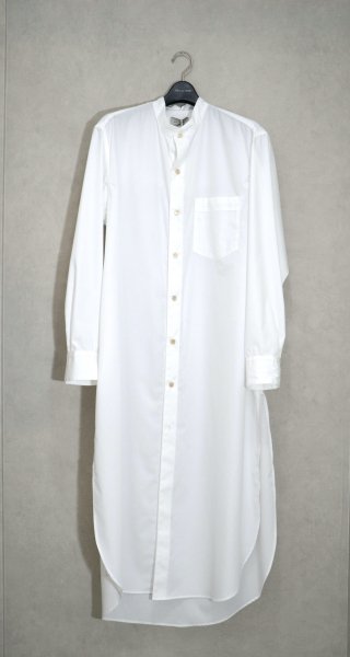 <img class='new_mark_img1' src='https://img.shop-pro.jp/img/new/icons14.gif' style='border:none;display:inline;margin:0px;padding:0px;width:auto;' />long shirt(white)