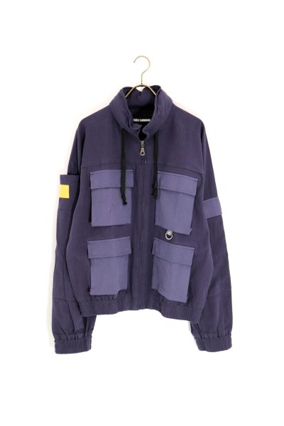 <img class='new_mark_img1' src='https://img.shop-pro.jp/img/new/icons14.gif' style='border:none;display:inline;margin:0px;padding:0px;width:auto;' />CARGO JACKET