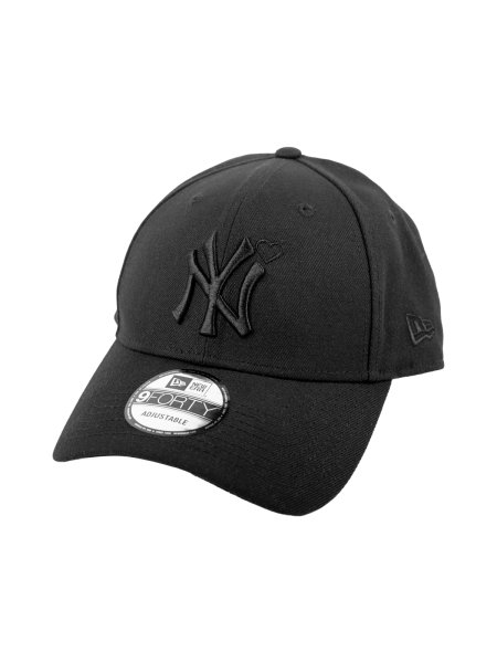 <img class='new_mark_img1' src='https://img.shop-pro.jp/img/new/icons14.gif' style='border:none;display:inline;margin:0px;padding:0px;width:auto;' />9 FORTY Yankees Heart Embroidery Cap<br>(BLACKBLACK)