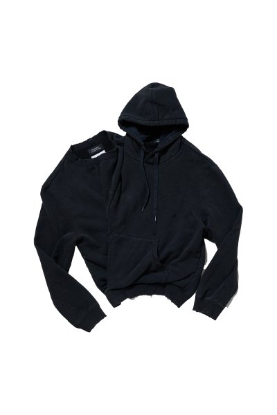 <img class='new_mark_img1' src='https://img.shop-pro.jp/img/new/icons14.gif' style='border:none;display:inline;margin:0px;padding:0px;width:auto;' />AI IMAGE GENERATION MISTAKE HOODIE <br>(BLACK)