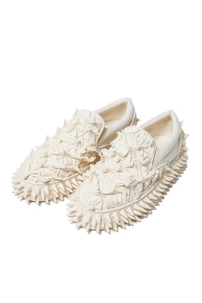<img class='new_mark_img1' src='https://img.shop-pro.jp/img/new/icons14.gif' style='border:none;display:inline;margin:0px;padding:0px;width:auto;' />PORCUPINE SLIP ON SNEAKER <br>(IVORY)