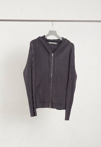 <img class='new_mark_img1' src='https://img.shop-pro.jp/img/new/icons14.gif' style='border:none;display:inline;margin:0px;padding:0px;width:auto;' />CUT OUT RIBBED ZIP-UP HOODIE<br>(CHARCOAL)