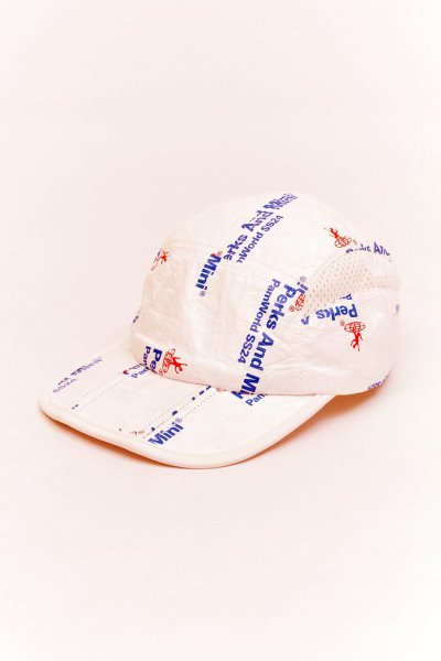 <img class='new_mark_img1' src='https://img.shop-pro.jp/img/new/icons14.gif' style='border:none;display:inline;margin:0px;padding:0px;width:auto;' />WRAPPING FOLDABLE CAP