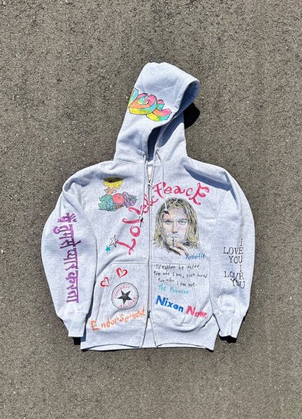 <img class='new_mark_img1' src='https://img.shop-pro.jp/img/new/icons14.gif' style='border:none;display:inline;margin:0px;padding:0px;width:auto;' />HAND PAINTED HOODIE(Kurt)