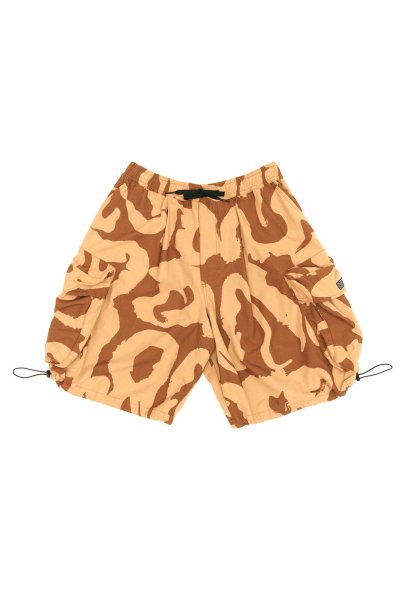 <img class='new_mark_img1' src='https://img.shop-pro.jp/img/new/icons14.gif' style='border:none;display:inline;margin:0px;padding:0px;width:auto;' />CHOW CAMO SHORTS