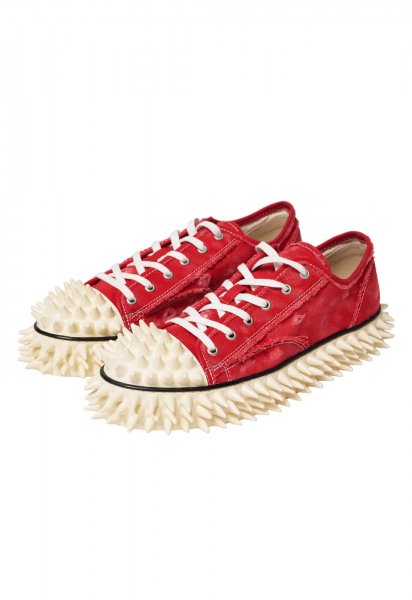 <img class='new_mark_img1' src='https://img.shop-pro.jp/img/new/icons14.gif' style='border:none;display:inline;margin:0px;padding:0px;width:auto;' />SPIKY CANVAS SNEAKER<br>(RED)