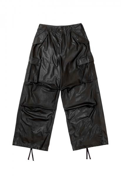 <img class='new_mark_img1' src='https://img.shop-pro.jp/img/new/icons14.gif' style='border:none;display:inline;margin:0px;padding:0px;width:auto;' />FIELD TOURSERS<br>(BLACK SMOOTH)