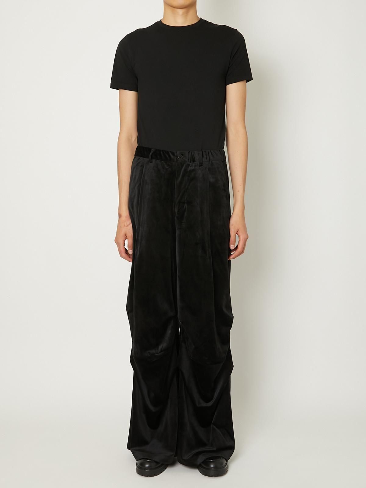 TAAKK ターク　パンツ　コーティング　ベロア　ベルベット　レザー　ブラック 187955437_o3.jpg?