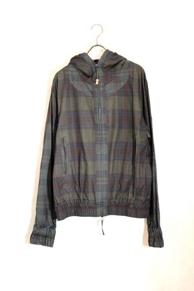 <img class='new_mark_img1' src='https://img.shop-pro.jp/img/new/icons14.gif' style='border:none;display:inline;margin:0px;padding:0px;width:auto;' /> HOODIE<br>(BLUE  RED)