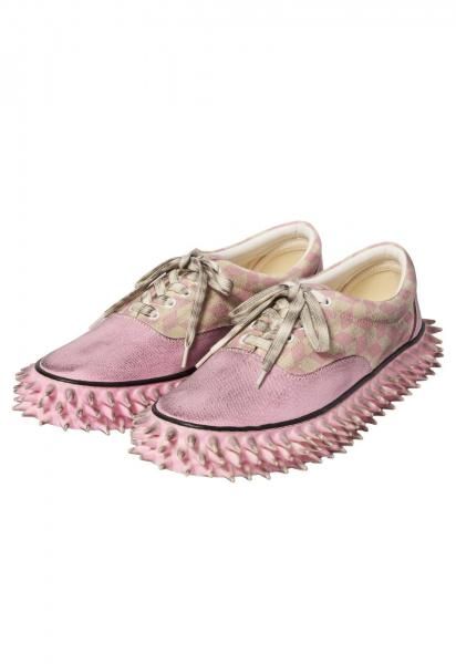 <img class='new_mark_img1' src='https://img.shop-pro.jp/img/new/icons14.gif' style='border:none;display:inline;margin:0px;padding:0px;width:auto;' />DIRTY SPIKE CANVAS SNEAKER<br>(PINK)