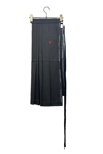 <img class='new_mark_img1' src='https://img.shop-pro.jp/img/new/icons14.gif' style='border:none;display:inline;margin:0px;padding:0px;width:auto;' />PLEATED APRON<br>(STONE GRAY)