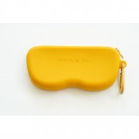 <img class='new_mark_img1' src='https://img.shop-pro.jp/img/new/icons16.gif' style='border:none;display:inline;margin:0px;padding:0px;width:auto;' />20%Off!! SUNGLASSES CASE◇ GOLDEN