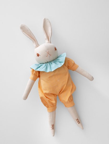 Polka Dot Club Medium Rabbit Cream - 人形