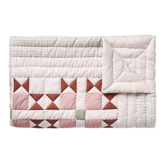 PROJEKTITYYNY◇ TASSU PATCHWORK QUILT, PEONY - MaRiet 