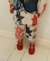 <img class='new_mark_img1' src='https://img.shop-pro.jp/img/new/icons14.gif' style='border:none;display:inline;margin:0px;padding:0px;width:auto;' />SISSEL EDELBO ODA MINI PANTS-FLOWER PATCHWORK