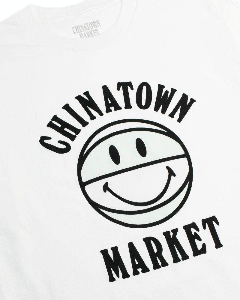 Chinatown Market UV Smiley Basket Ball T-Shirt 太陽光 Chinatown Market UV Smiley Basket Ball T-Shirt