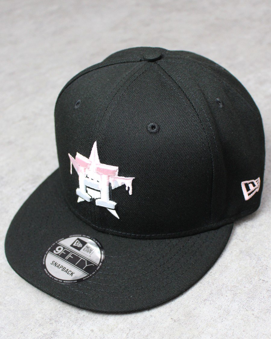 New Era 9Fifty Houston Astros Pink Drip Logo Snapback Cap - Black/Pink