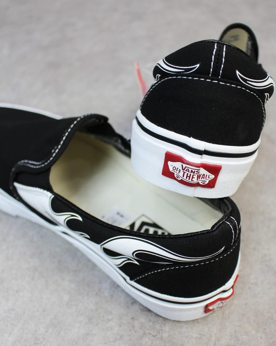 N.T.S 　　Vans フレイムデザイン スリッポン Vans Classic Slip-On Flame - Black/White