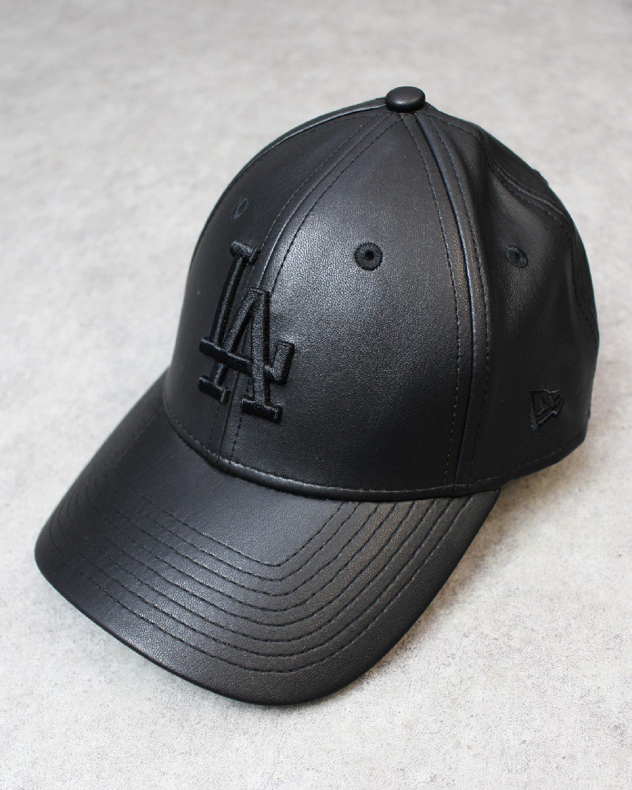 New Era Los Angeles Dodgers 9Forty PU Leather Strapback Cap Black