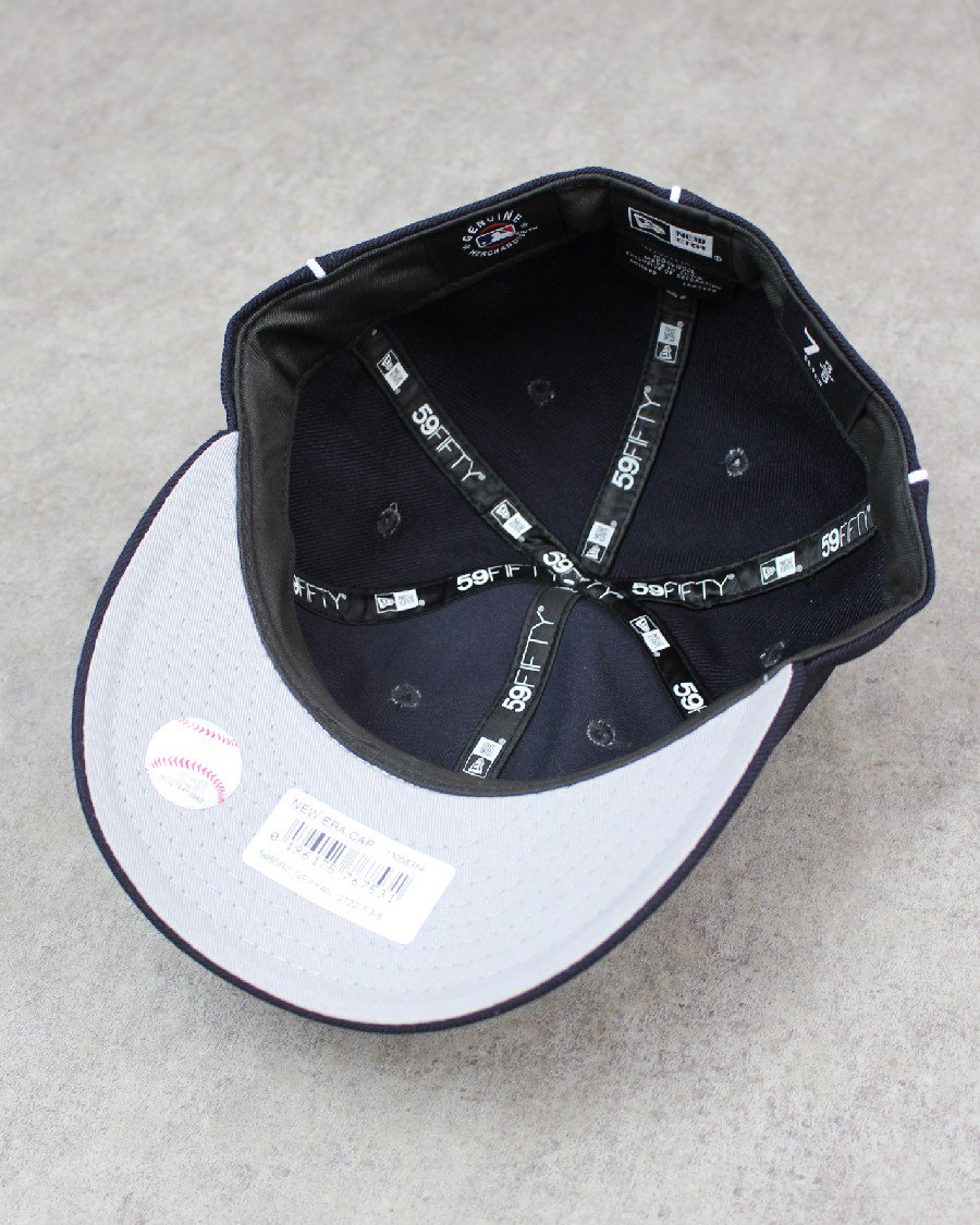New Era New York Yankees Piping Retro Crown 59Fifty Fitted Cap