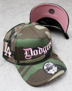 New Era Los Angeles Dodgers 9Forty A-Frame Trucker Snapback Cap - Camo/Pink