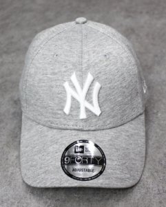 New Era New York Yankees 9Forty Strapback Cap - L.Grey