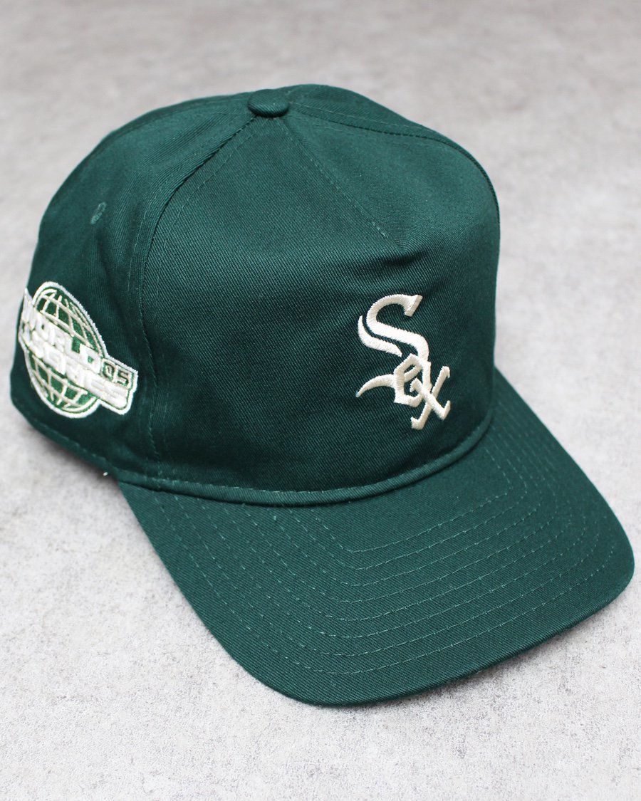 New Era Chicago White Sox The Golfer Snapback Cap - Dark Green/Cream