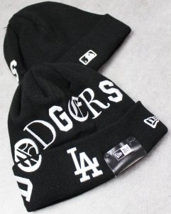 New Era Los Angeles Dodgers Old English Letter Cuffed Knit Beanie - Black