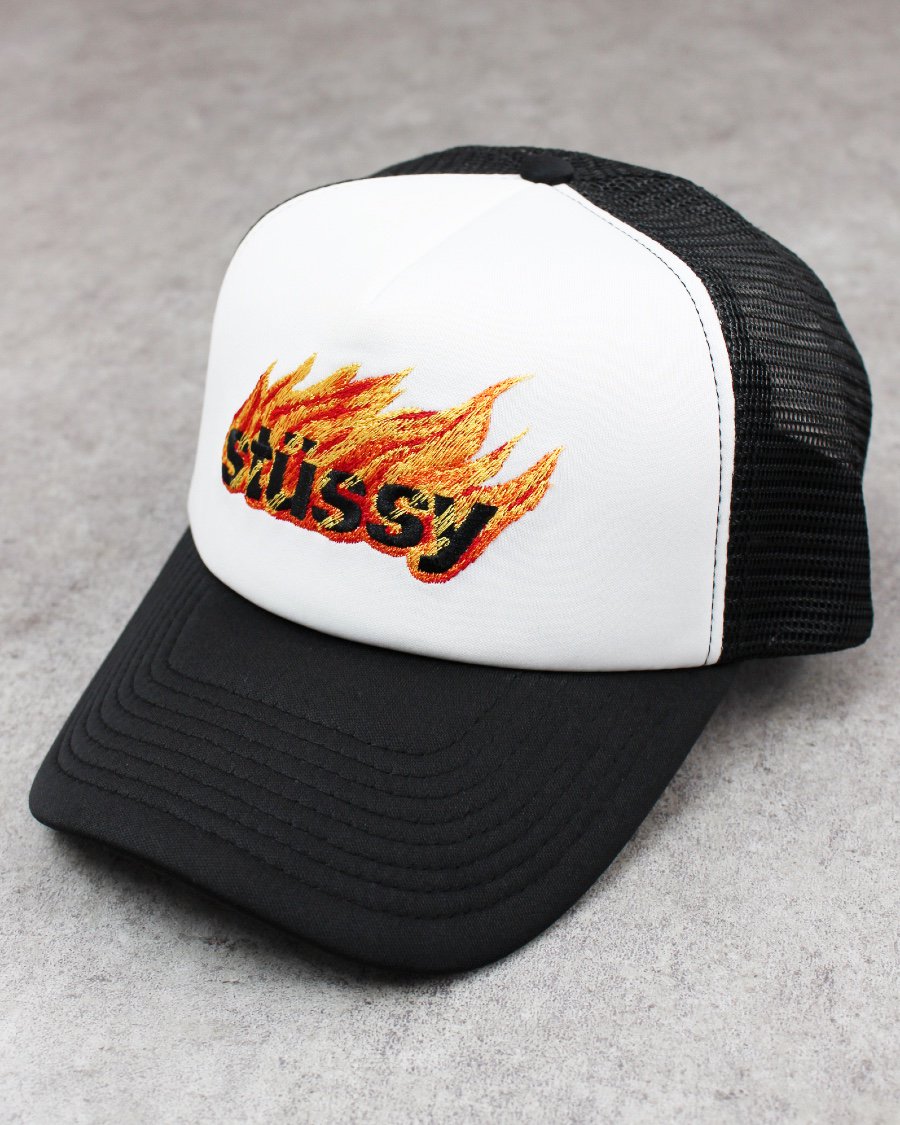 STUSSY Flames Trucker Snapback Cap - White/Black