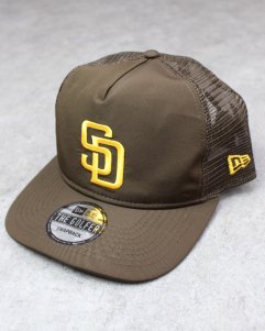 New Era San Diego Padres The Golfer Trucker Snapback Cap - Brown