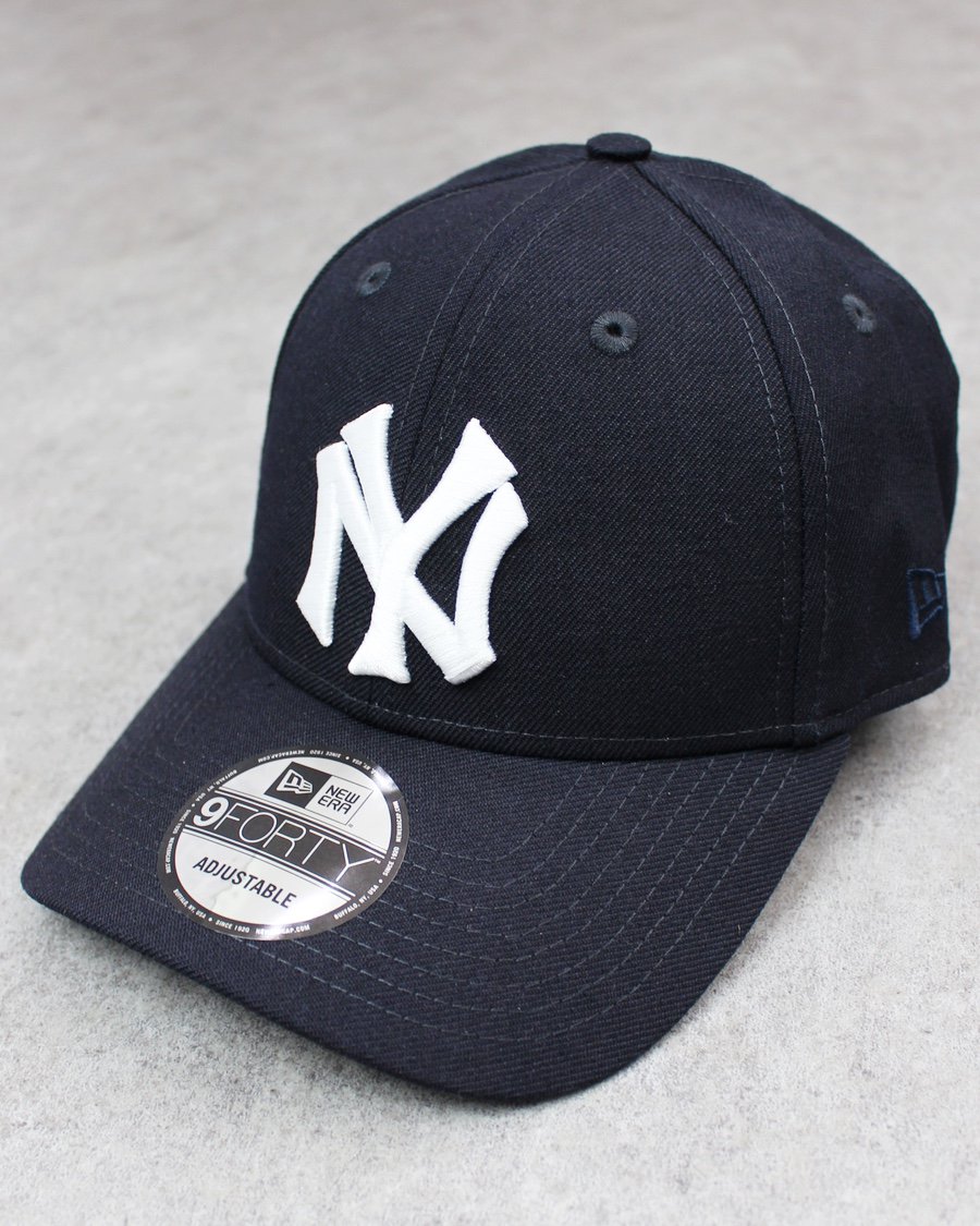 New Era New York Yankees 9Forty Strapback Cap - Navy