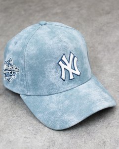 New Era New York Yankees 9Forty A-Frame Suede Snapback Cap - Pastel Blue