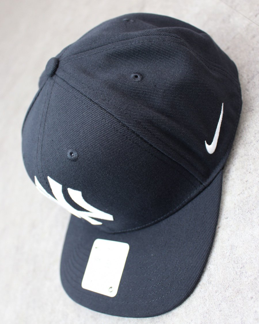 NIKE Pro Snapback Cap MLB New York Yankees - Navy